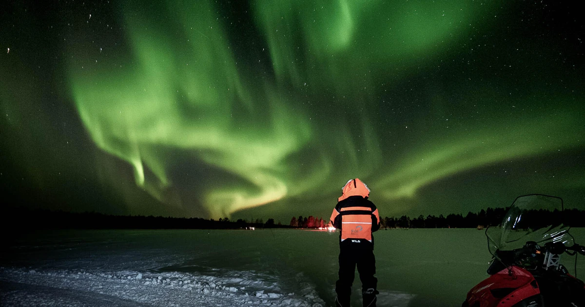 Aurora Snowmobile Tour: Solo Northern Lights Adventure