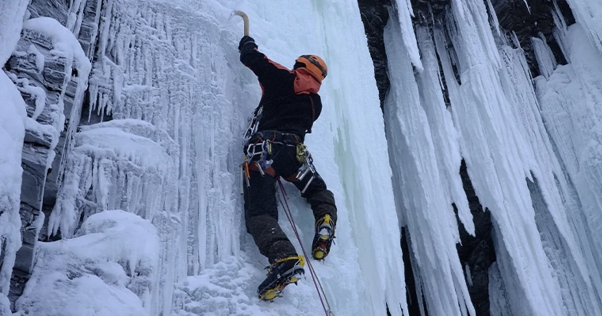 Ice Climbing Tour in Abisko - Beginner Friendly