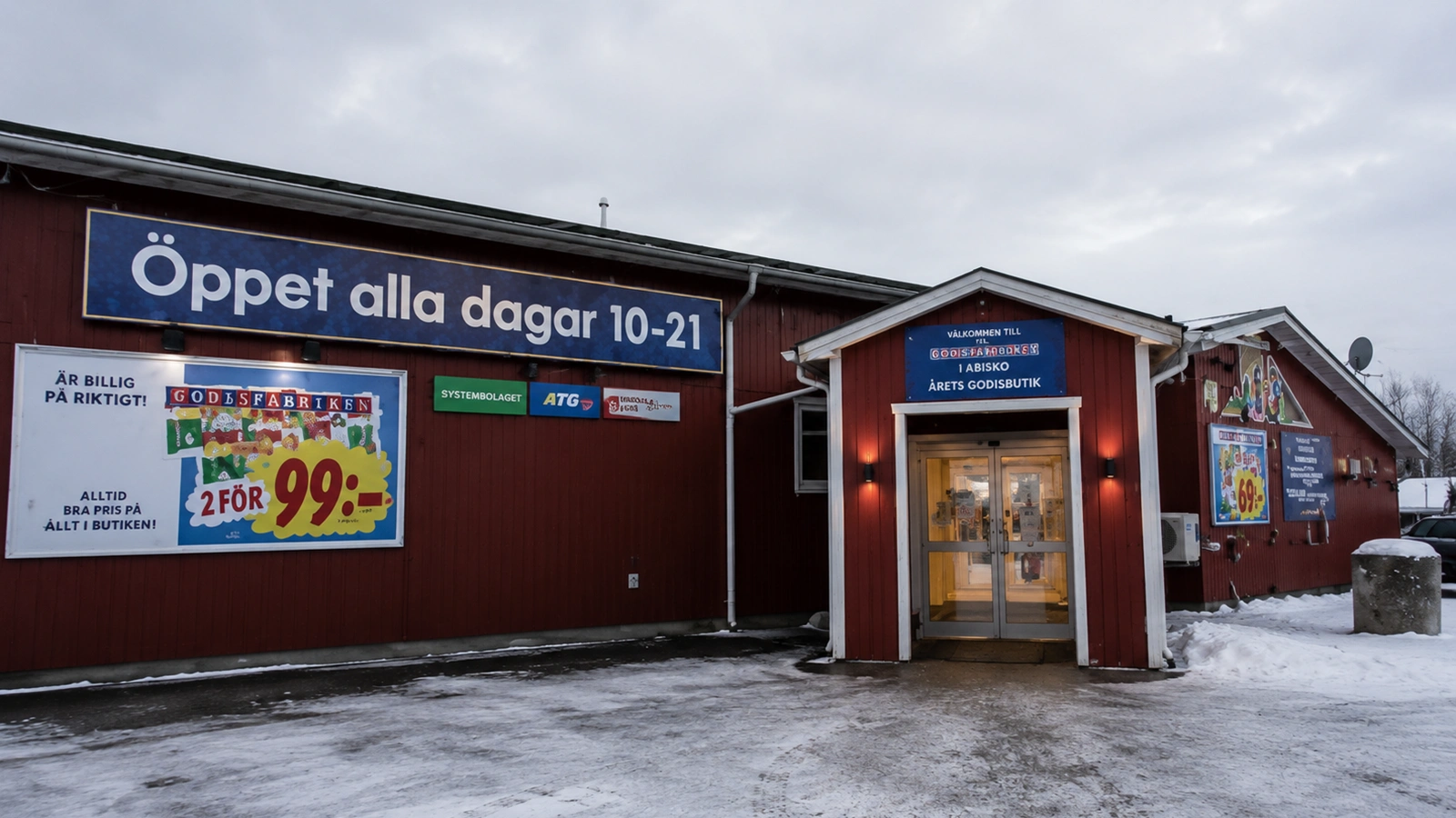 Godisfabriken grocery store in Abisko